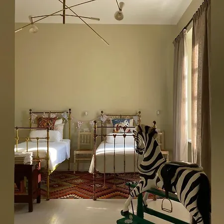 The House 3*